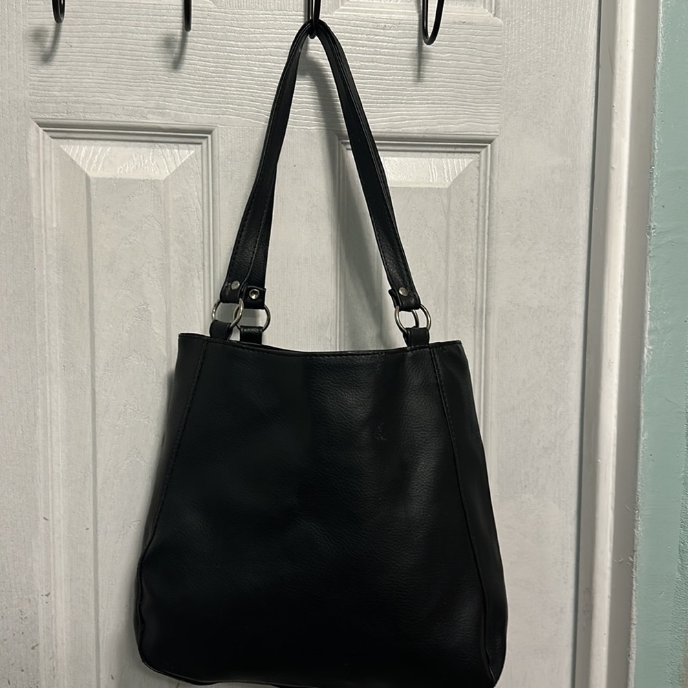 Lovely Black Tote By Lucky - Picture 5 of 9